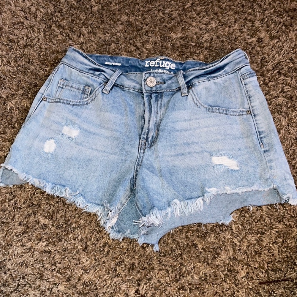 Refuge Girlfriend Jean Shorts